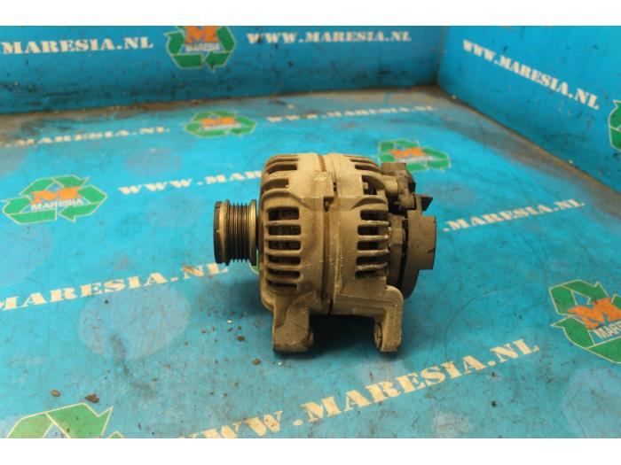 Gebrauchte Dynamo Opel Meriva (B) 1.4 16V Ecotec Preis € 52,50 Margenregelung angeboten von Maresia Auto Recycling B.V.