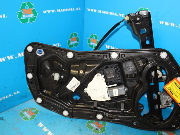 Front Left Window Regulator – Electric – For VW Passat CC – Passenger Side – OEM 3C8837461J