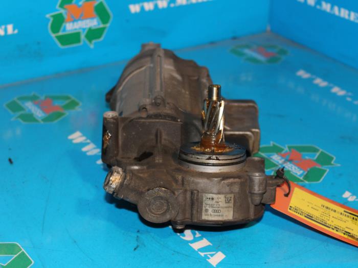 Usagé Pompe de direction Skoda Octavia (1Z3) 1.6 MPI Prix € 131,25 Règlement à la marge proposé par Maresia Auto Recycling B.V.
