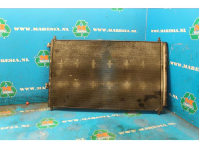 Usagé Radiateur clim Toyota RAV4 (A3) 2.2 D-4D 16V 4x4 Prix € 57,75 Règlement à la marge proposé par Maresia Auto Recycling B.V.