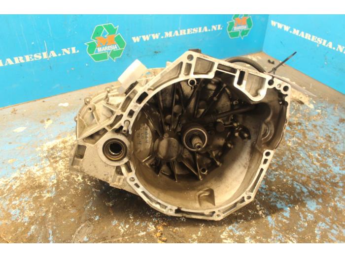 Gebrauchte Getriebe Renault Megane III Coupe (DZ) 1.2 16V TCE 115 Preis € 472,50 Margenregelung angeboten von Maresia Auto Recycling B.V.