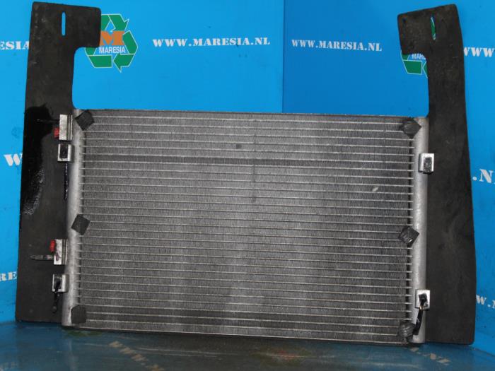 Usagé Radiateur clim Chrysler PT Cruiser 2.0 16V Prix € 63,00 Règlement à la marge proposé par Maresia Auto Recycling B.V.