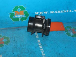 Used Airflow meter Ford Cougar (ECX/W) 2.0 16V Price € 63,00 Margin scheme offered by Maresia Auto Recycling B.V.