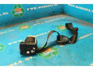 Used Front seatbelt, right Opel Astra H Twin Top (L67) 2.0 16V Turbo Price € 68,25 Margin scheme offered by Maresia Auto Recycling B.V.
