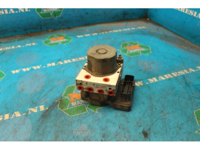 Gebrauchte ABS Pumpe Opel Meriva (B) 1.7 CDTI 16V Preis € 183,75 Margenregelung angeboten von Maresia Auto Recycling B.V.