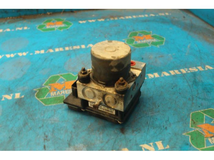 Used ABS pump Kia Venga 1.4 CVVT 16V Price € 152,25 Margin scheme offered by Maresia Auto Recycling B.V.