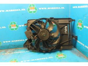 Usagé Moto ventilateur Ford C-Max Prix € 105,00 Règlement à la marge proposé par Maresia Auto Recycling B.V.
