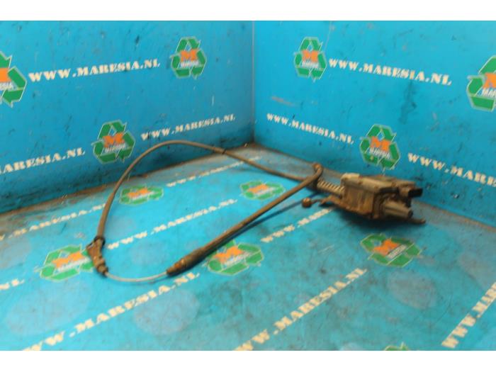 Gebrauchte Handbremse Mechanik Opel Astra J (PC6/PD6/PE6/PF6) 1.7 CDTi 16V 125 Preis € 157,50 Margenregelung angeboten von Maresia Auto Recycling B.V.