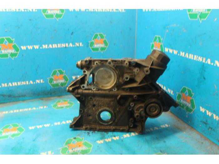 Timing cover from a Mercedes-Benz Sprinter 3,5t (906.73) 311 CDI 16V 2007