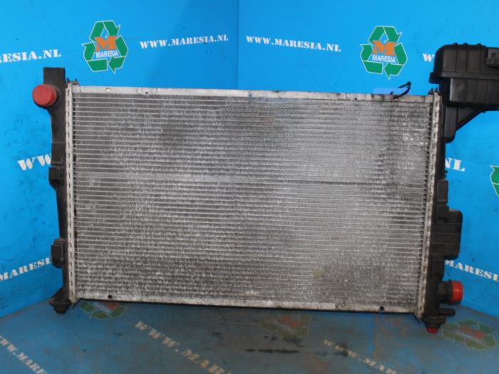 Gebrauchte Kühler Mercedes A (W168) 1.7 A-170 CDI 16V Preis € 52,50 Margenregelung angeboten von Maresia Auto Recycling B.V.