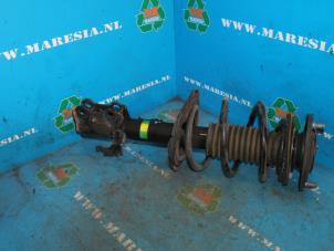 Used Front shock absorber rod, left Toyota Auris (E15) 1.8 16V HSD Full Hybrid Price € 78,75 Margin scheme offered by Maresia Auto Recycling B.V.