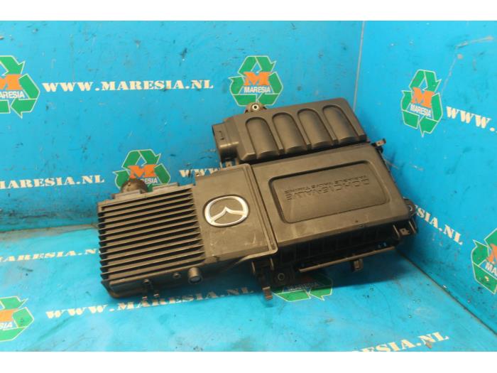 Gebrauchte Luftfiltergehäuse Mazda 3 (BL12/BLA2/BLB2) 1.6i MZR 16V Preis € 47,25 Margenregelung angeboten von Maresia Auto Recycling B.V.