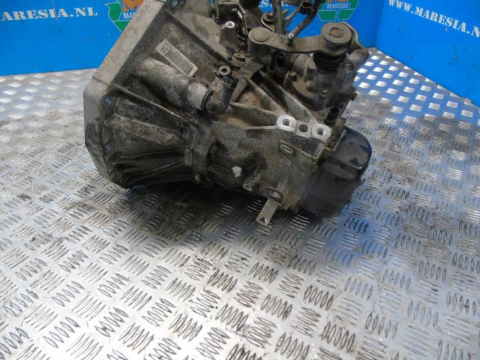 Getriebe van een Suzuki Vitara (LY/MY) 1.6 16V VVT 2015