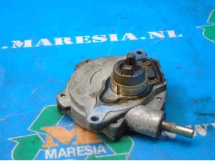 Used Vacuum pump (petrol) Mercedes C Sportcoupé (C203) 1.8 C-180K 16V Price € 73,50 Margin scheme offered by Maresia Auto Recycling B.V.