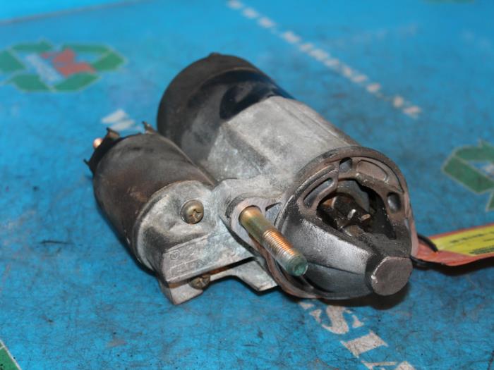 Gebrauchte Anlasser Hyundai Santa Fe I 2.7 V6 24V 4x4 Autom. Preis € 26,25 Margenregelung angeboten von Maresia Auto Recycling B.V.