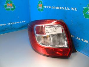 Usagé Feu arrière gauche Dacia Sandero II 0.9 TCE 12V Prix € 47,25 Règlement à la marge proposé par Maresia Auto Recycling B.V.