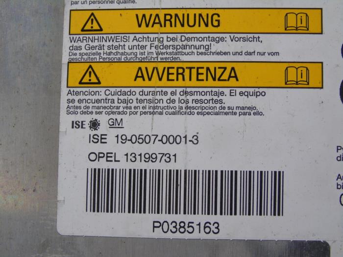 Palak ochronny z Opel Astra H Twin Top (L67) 1.8 16V 2006