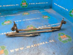 Used Wiper mechanism Seat Ibiza IV (6J5) 1.2 TDI Ecomotive Price € 47,25 Margin scheme offered by Maresia Auto Recycling B.V.