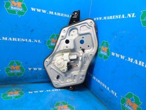 Usagé Mécanique vitre 4portes avant droite Skoda Yeti Prix € 42,00 Règlement à la marge proposé par Maresia Auto Recycling B.V.
