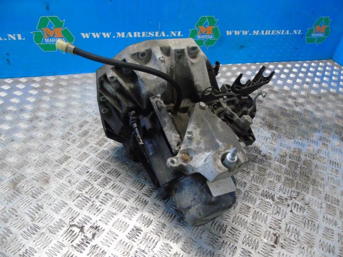 Gearbox Renault Twingo Ii 1.5 Dci 90 Fap - K9k820 Jr5308