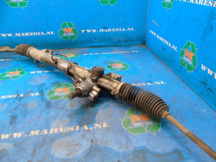 Power steering box Citroen Jumpy 2.0 HDiF 16V 125 7832974210