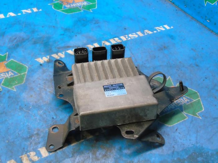 Used Injection computer Lexus IS (E2) 220d 16V Price € 78,75 Margin scheme offered by Maresia Auto Recycling B.V.