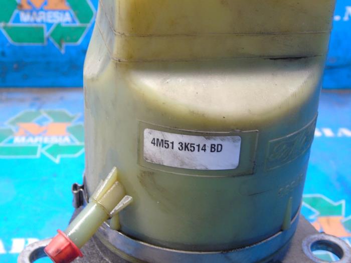 Power steering pump Ford Focus II 2.0 16V 1743471 AODA