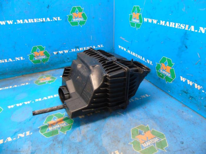 Gebrauchte Luftfiltergehäuse Peugeot 3008 I (0U/HU) 2.0 HDiF 16V, BlueHDi 150 16V Preis € 47,25 Margenregelung angeboten von Maresia Auto Recycling B.V.