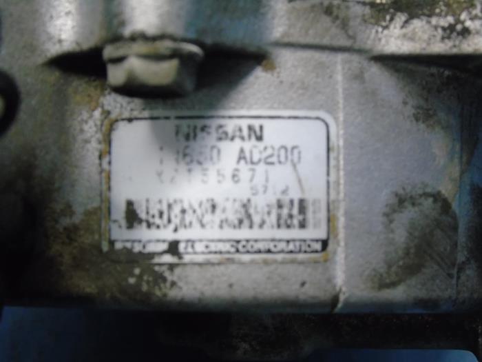 Vakuumpumpe (Diesel) van een Nissan X-Trail (T30) 2.2 dCi 16V 4x2 2006