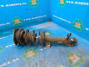 Used Front shock absorber rod, right Mini Mini (R56) 1.4 16V One Price € 68,25 Margin scheme offered by Maresia Auto Recycling B.V.