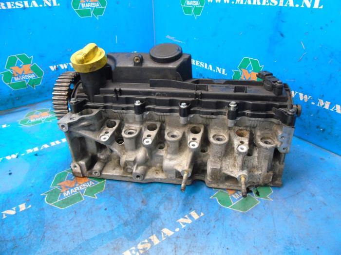 Usagé Culasse Renault Megane II Grandtour (KM) 1.5 dCi 105 Prix € 210,00 Règlement à la marge proposé par Maresia Auto Recycling B.V.