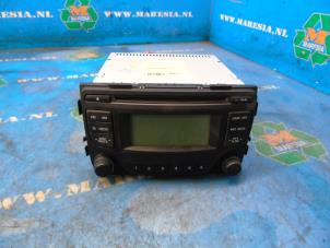 Usagé Radio/Lecteur CD Hyundai IX20 Prix € 105,00 Règlement à la marge proposé par Maresia Auto Recycling B.V.