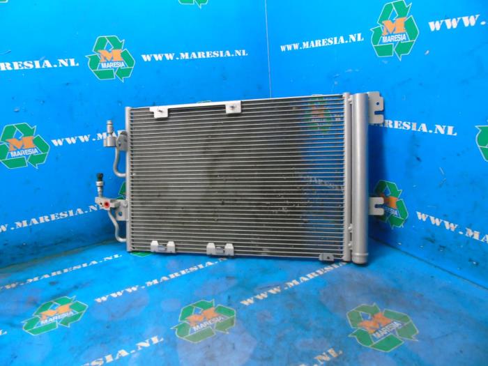 Air conditioning radiator from a Opel Zafira (M75) 2.2 16V Direct Ecotec 2006