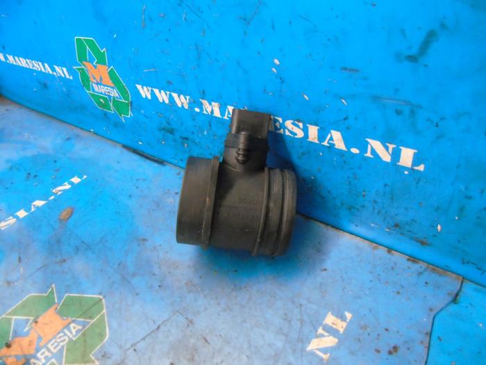 Begagnade Luftflödesmätare BMW 1 serie (E87/87N) 118i 16V Pris € 73,50 Marginaltabell erbjuds av Maresia Auto Recycling B.V.