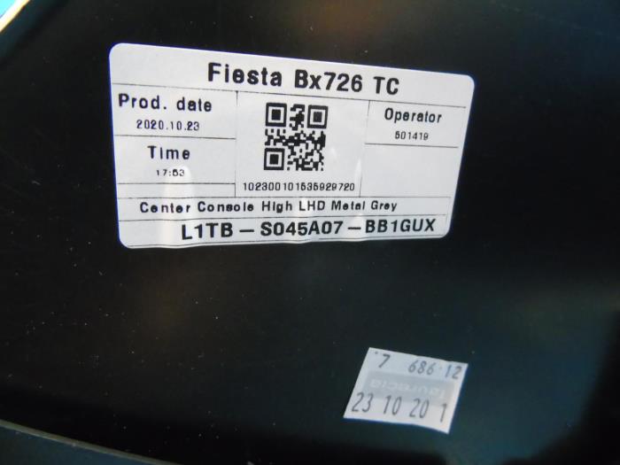 Podlokietnik z Ford Puma 1.0 Ti-VCT EcoBoost 12V 2020