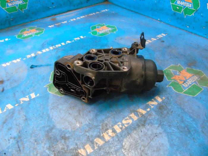 Gebrauchte Ölfiltergehäuse Kia Rio III (UB) 1.1 CRDi VGT 12V Preis € 52,50 Margenregelung angeboten von Maresia Auto Recycling B.V.