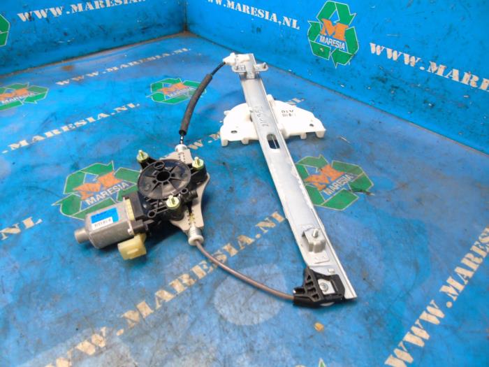 Rear door window mechanism 4door, left Kia Rio IV 1.2 MPI 16V
