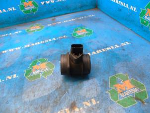 Used Airflow meter Volkswagen Touran (1T1/T2) 1.9 TDI 100 Price € 15,75 Margin scheme offered by Maresia Auto Recycling B.V.