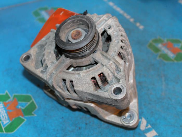 Used Dynamo Opel Meriva (A) 1.4 16V Twinport Price € 23,63 Margin scheme offered by Maresia Auto Recycling B.V.