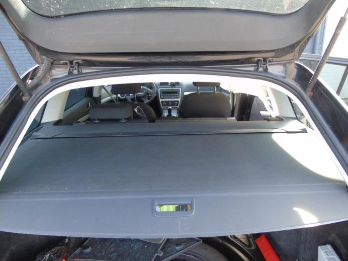 Bâche coffre à bagages d'un Skoda Octavia Combi (1Z5) 1.4 TSI 16V 2009