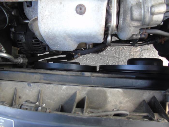 Używane Wentylator Skoda Octavia Combi (1Z5) 1.4 TSI 16V Cena € 68,25 Procedura marży oferowane przez Maresia Auto Recycling B.V.