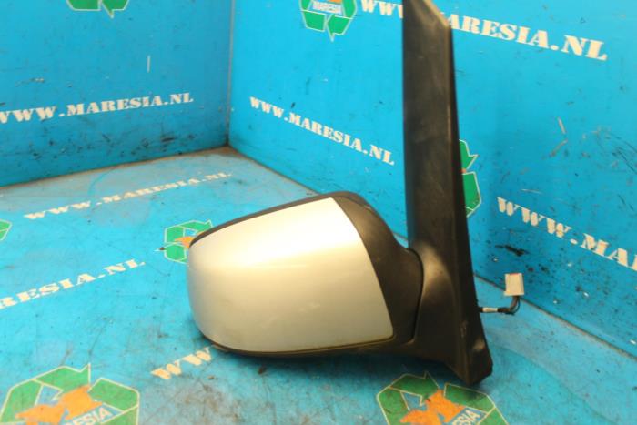 Wing mirror, right from a Ford C-Max 2008