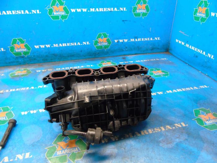 Gebrauchte Ansaugbrugge Peugeot 208 I (CA/CC/CK/CL) 1.4 16V Preis € 68,25 Margenregelung angeboten von Maresia Auto Recycling B.V.