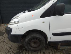 Used Front wing, left Fiat Scudo (270) 2.0 D Multijet Price € 68,25 Margin scheme offered by Maresia Auto Recycling B.V.