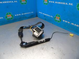 Used Front seatbelt, right Chevrolet Orlando (YYM/YYW) 2.0 D 16V Price € 105,00 Margin scheme offered by Maresia Auto Recycling B.V.