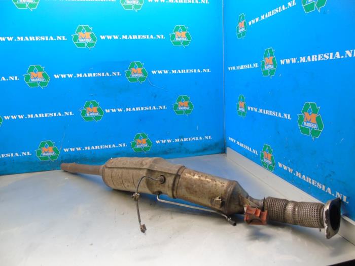 Used Particulate filter Dacia Sandero II 1.5 dCi 90 Price € 315,00 Margin scheme offered by Maresia Auto Recycling B.V.