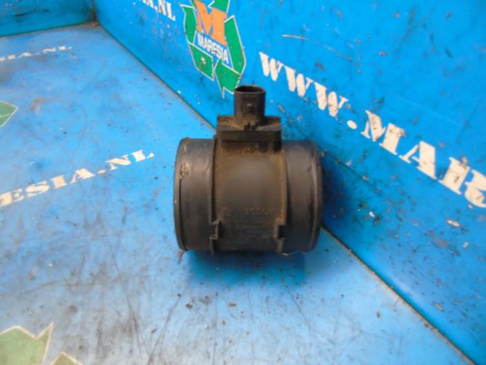 Gebrauchte Luftmassenmesser Chevrolet Orlando (YYM/YYW) 2.0 D 16V Preis € 52,50 Margenregelung angeboten von Maresia Auto Recycling B.V.