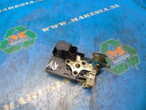 Used Front door lock mechanism 4-door, right Chevrolet Nubira Wagon (J100) 1.8 16V Price € 42,00 Margin scheme offered by Maresia Auto Recycling B.V.