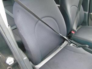 Używane Pas bezpieczenstwa prawy przód Daihatsu Sirion 2 (M3) 1.3 16V DVVT Cena € 52,50 Procedura marży oferowane przez Maresia Auto Recycling B.V.