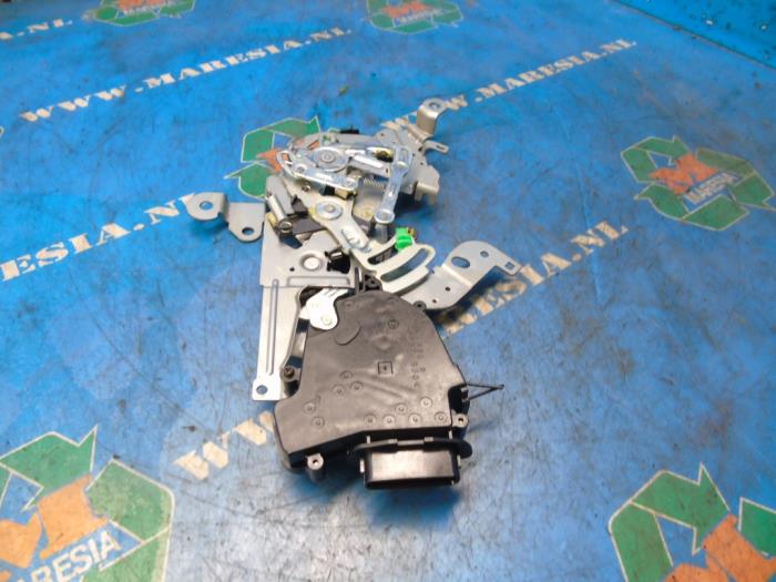 Sliding door lock mechanism, right Mazda 5 2.0 CiDT 16V High Power